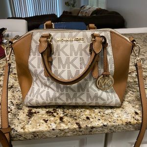 White and tan small Michael Kors bag